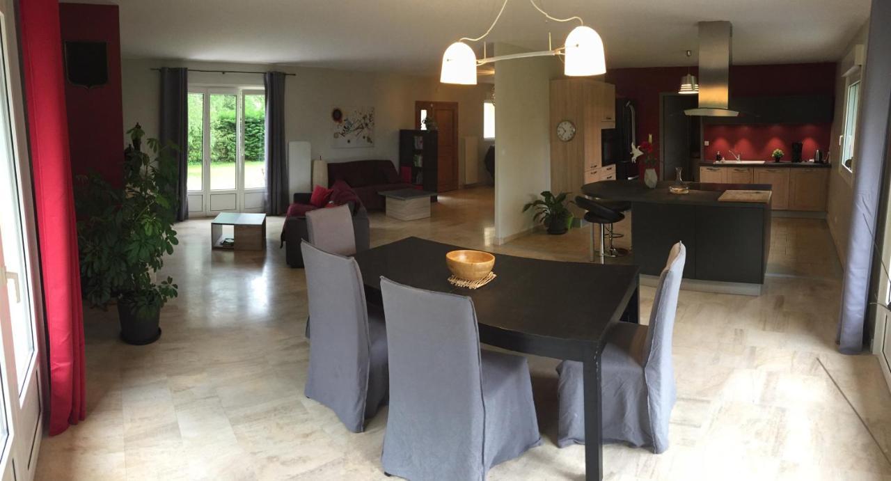 Maison Calme Avec Grand Jardin En Sologne Hébergement de vacances Chaumont-sur-Tharonne