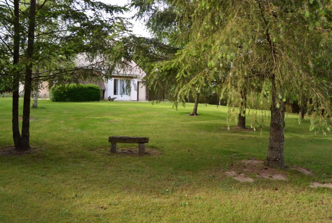 Maison Calme Avec Grand Jardin En Sologne Hébergement de vacances *